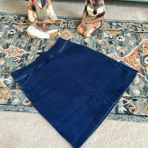 *EUC* Talbots Denim Jeans skirt Size 10.            Dark Blue Denim